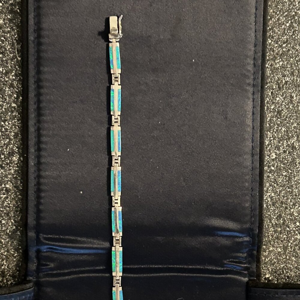 Sterling silver bracelet with opals